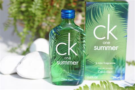 Ck One Summer 2016