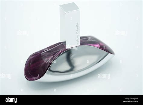 Euphoria Luminous Lustre