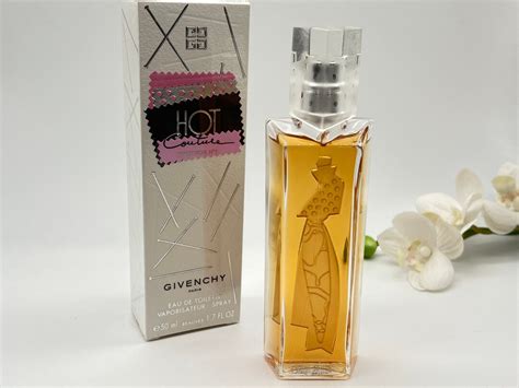 Hot Couture Eau De Toilette