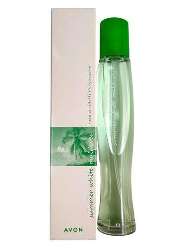 Summer White Maldives