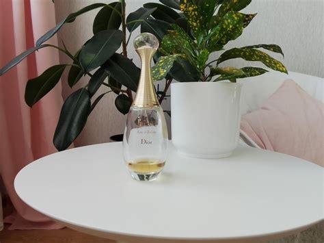 J'Adore Eau De Toilette 2011