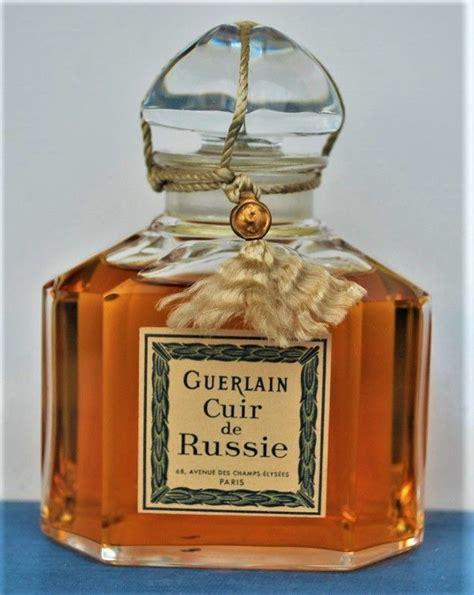 Cuir De Russie